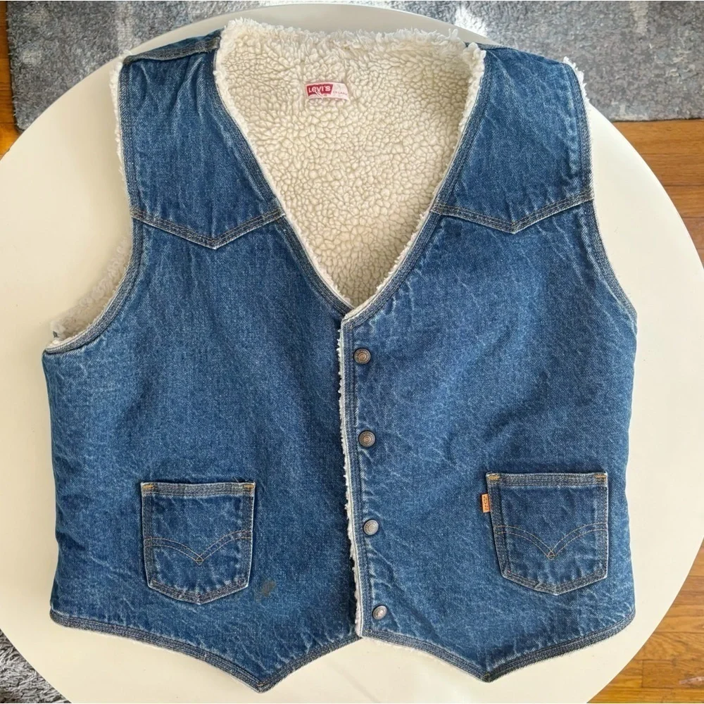 Vintage Levi’s Men’s Orange Tab Sherpa Fleece Denim Snap Button Vest Size XL